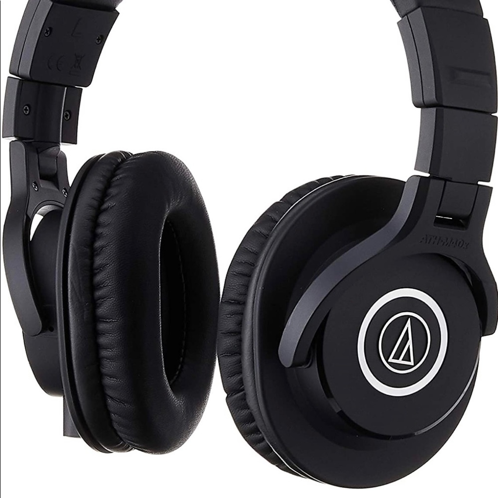 Audio-Technica ATH-M40x Professional Studio Monitor Headphone